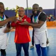 CAIMANEROS VENCEM QUADRANGULAR DE BASQUETEBOL  EM ALUSÃO AO MES DA PAZ