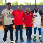 CAIMANEROS VENCEM QUADRANGULAR DE BASQUETEBOL  EM ALUSÃO AO MES DA PAZ