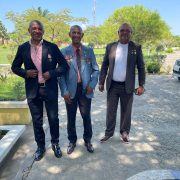 CAIMANEROS PARTICIPAM DO 64 ANIVERSÁRIO DA VITÓRIA DE PLAYA GIRÓN